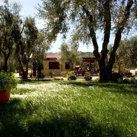 Villaggio San Matteo 2* Mattinata