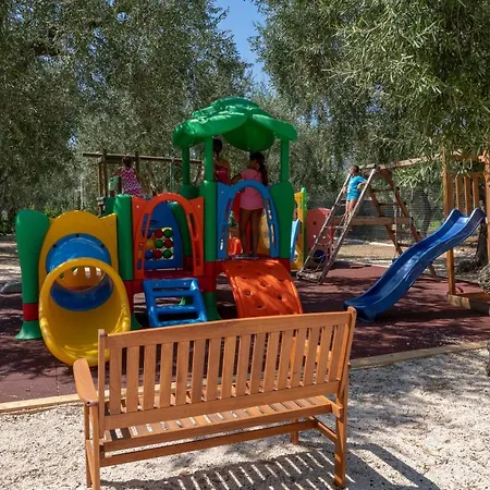 Villaggio San Matteo 2* Mattinata